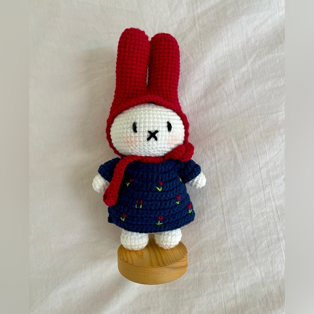 Miffy Crochet Figurine/Stand (Handmade)
